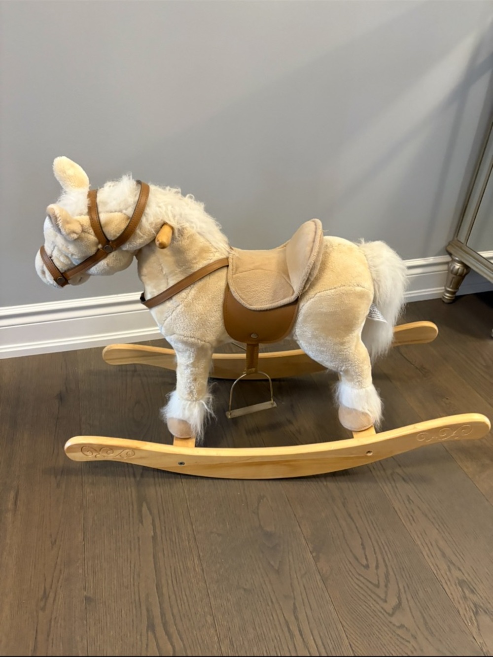 Kids rocking horse excellent condition ret $159 plus tx